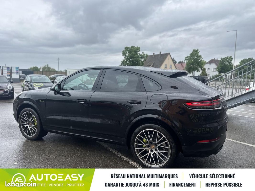 Porsche CAYENNE COUPE 3.0 V6 462ch E-Hybrid Platinum Edition (image 12)
