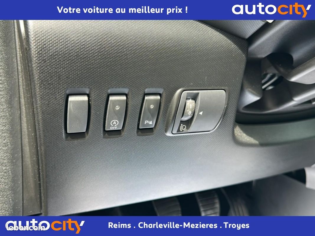 RENAULT TWINGO 0.9 Energy TCe - 90 Intens 2 (image 18)