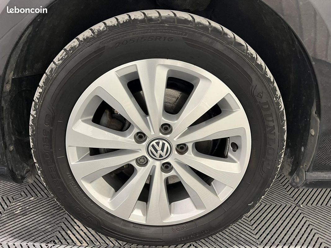 VOLKSWAGEN GOLF 1.6 TDI 115 FAP DSG7 Confortline (image 20)
