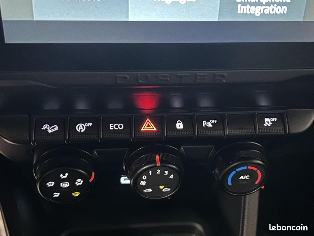 Dacia Duster BluedCi 115 4x4 EXPRESSION *SIEGES CHAUFFANTS + RADAR RECUL (image 27)