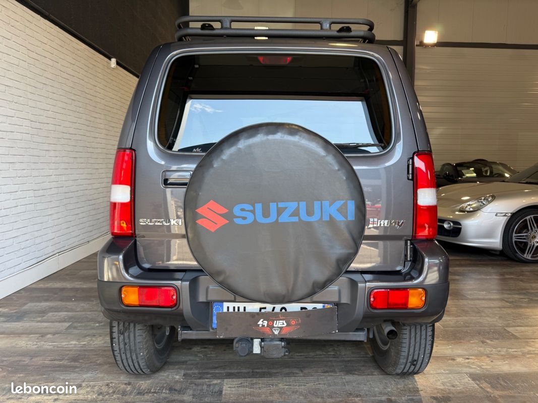 SUZUKI JIMNY JX Ranger Edition 1.3i VVT 86ch SUIVI COMPLET SUZUKI + Attelage + Galerie (image 26)