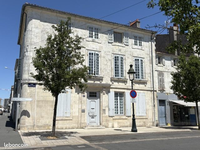 Appartement 2 pièces 53 m² · à Rochefort · 53 m² · 660 €