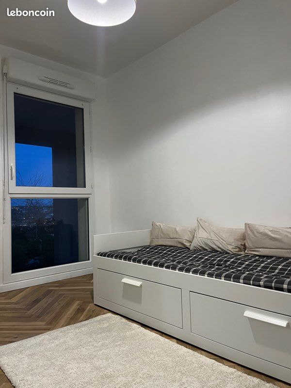 Appartement 5 pièces 60 m² · à Corbeil-Essonnes · 60 m² · 540 €/mois