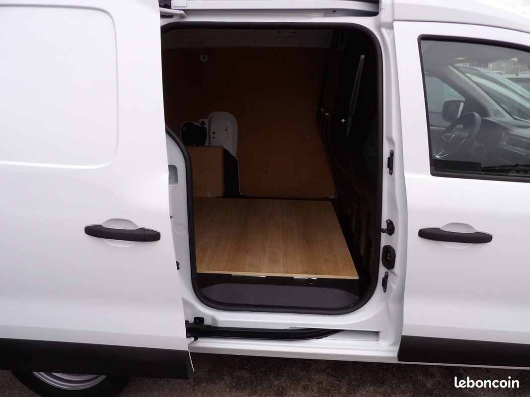 Renault EXPRESS VAN 1.5 BLUE DCI 95CH CONFORT (image 4)