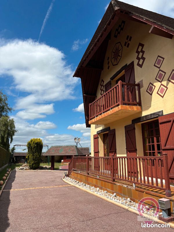 Maison 6 pièces 200 m² · à Boos · 200 m² · 262 000 €