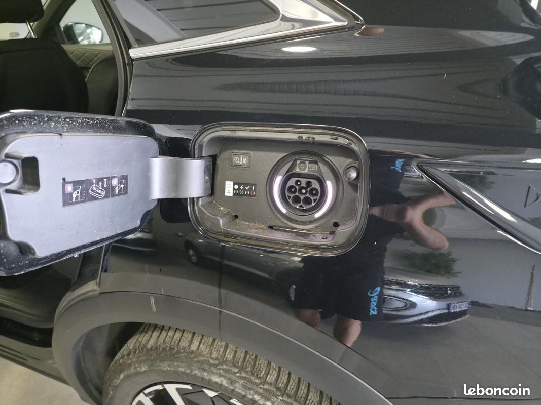 DS DS7 CROSSBACK DS7 E-Tense - 225 Rivoli (image 9)