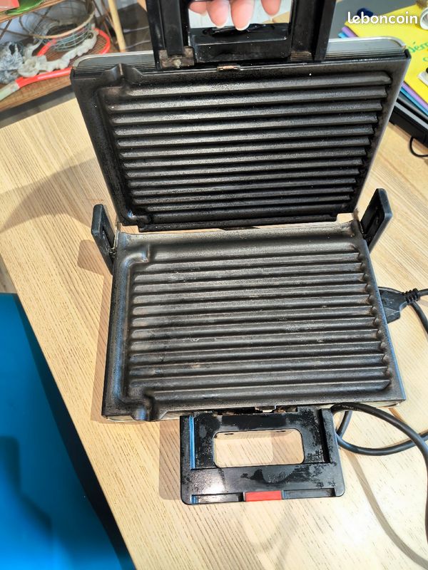 Grill à viande ancien (image 3)