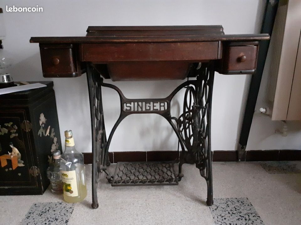 Machine a coudre bois (image 1)