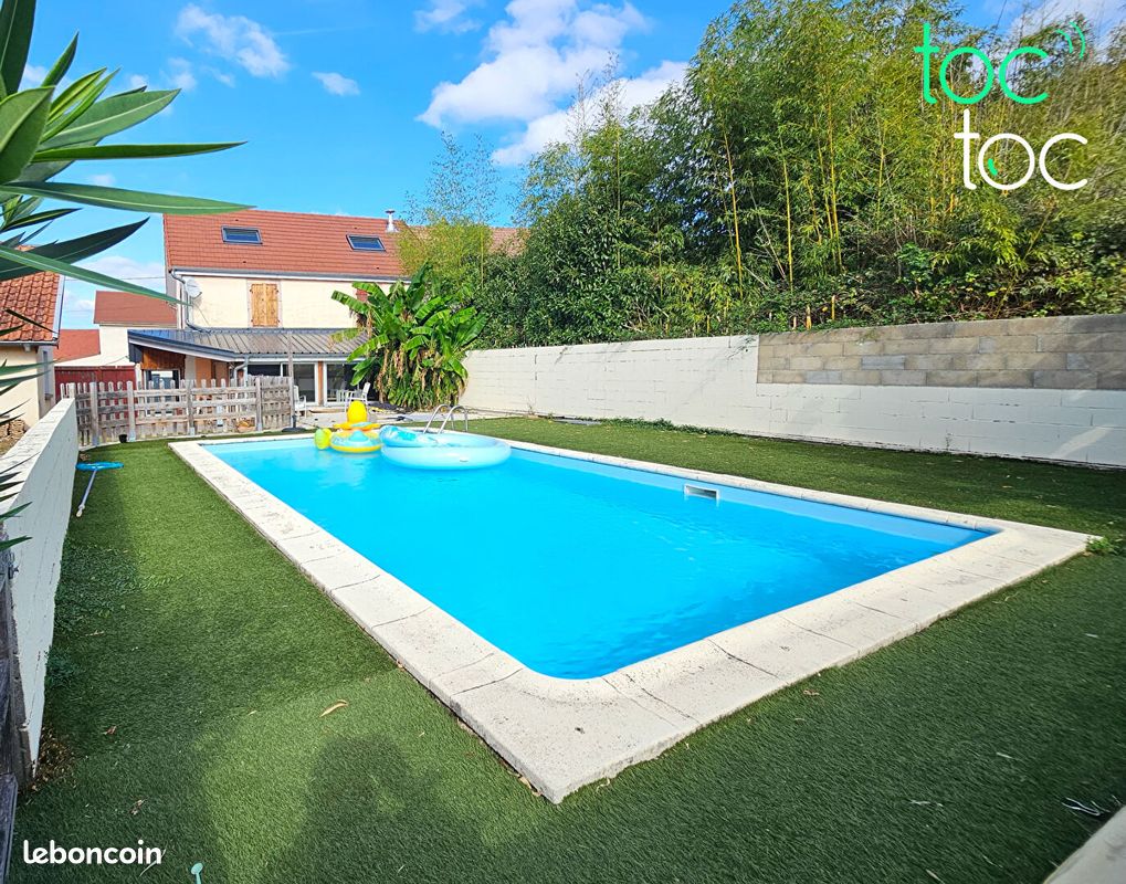 Maison 6 pièces 135 m² · à Sampans · 135 m² · 189 000 €