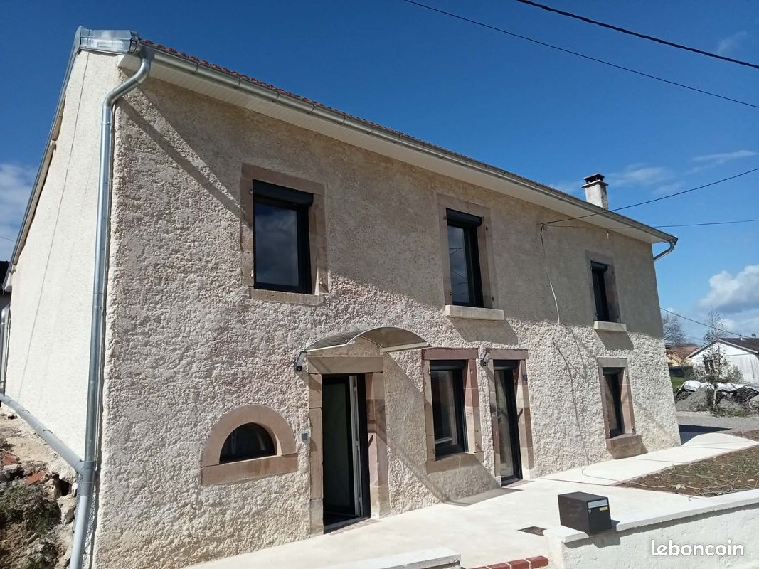 Maison 4 pièces 105 m² · à Hautevelle · 105 m² · 159 500 €