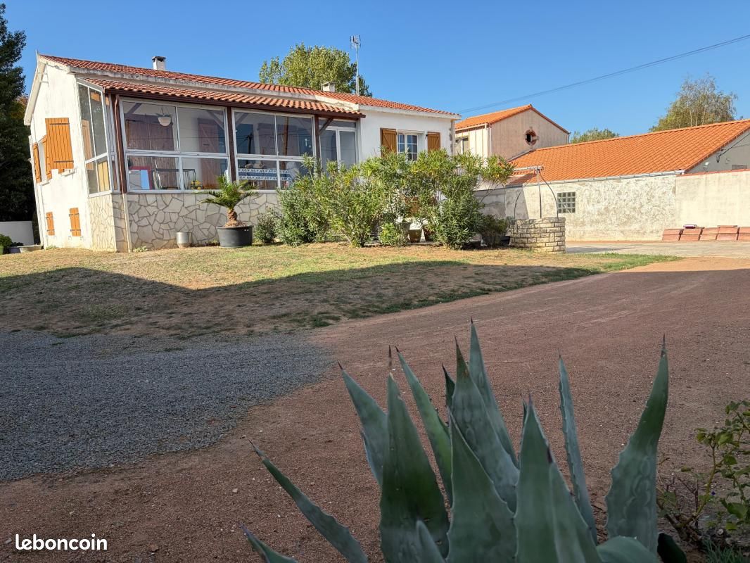 Maison 6 pièces 147 m² · à L'Aiguillon-la-Presqu'Île · 147 m² · 350 000 €