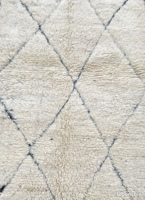 Tapis Beni Ouarain berbère – 182 × 106 cm – Tissé main – Laine naturelle – Fait main - Décoration bohème – Tapis marocain unique (image 8)