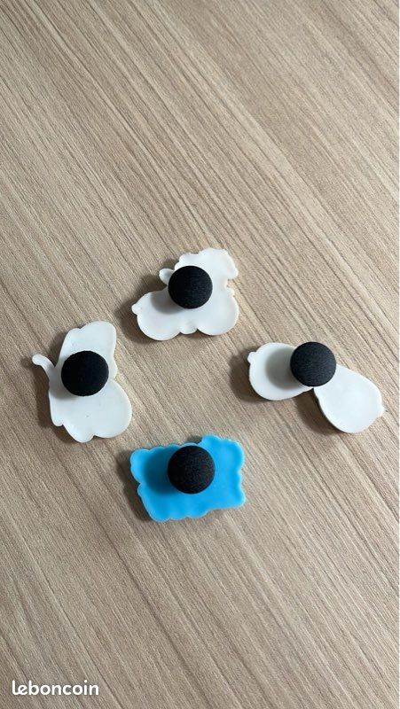 Lot pins pour crocs (image 2)