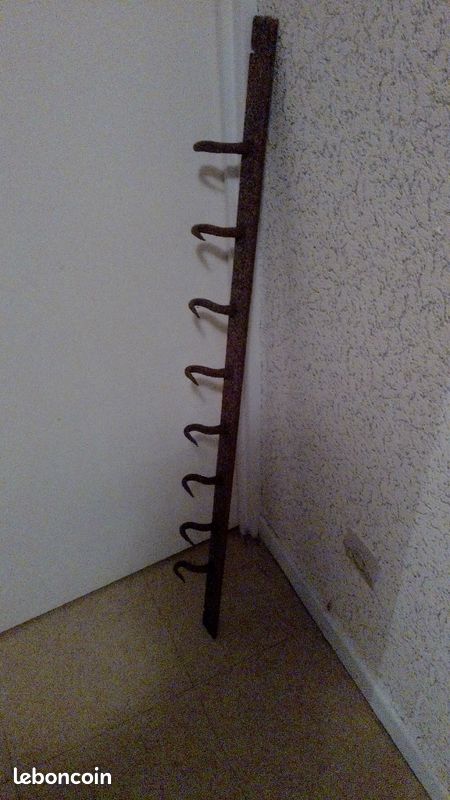 Ancienne barre a crochet de boucher a 8crochet .20e (image 3)