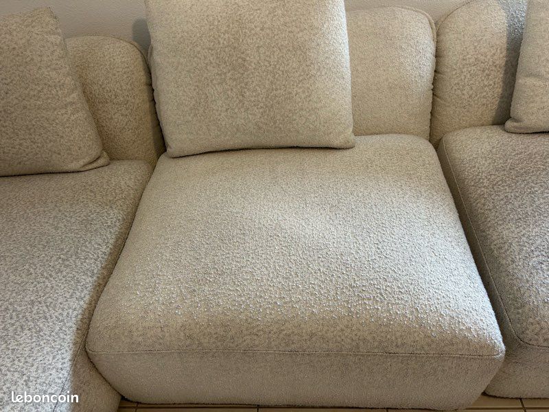 Canapé FLAKE Maisons du Monde – 4 éléments + pouf – Écru (image 7)