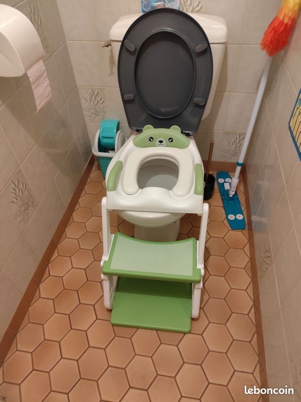 Rehausseur toilette reducteur (image 2)