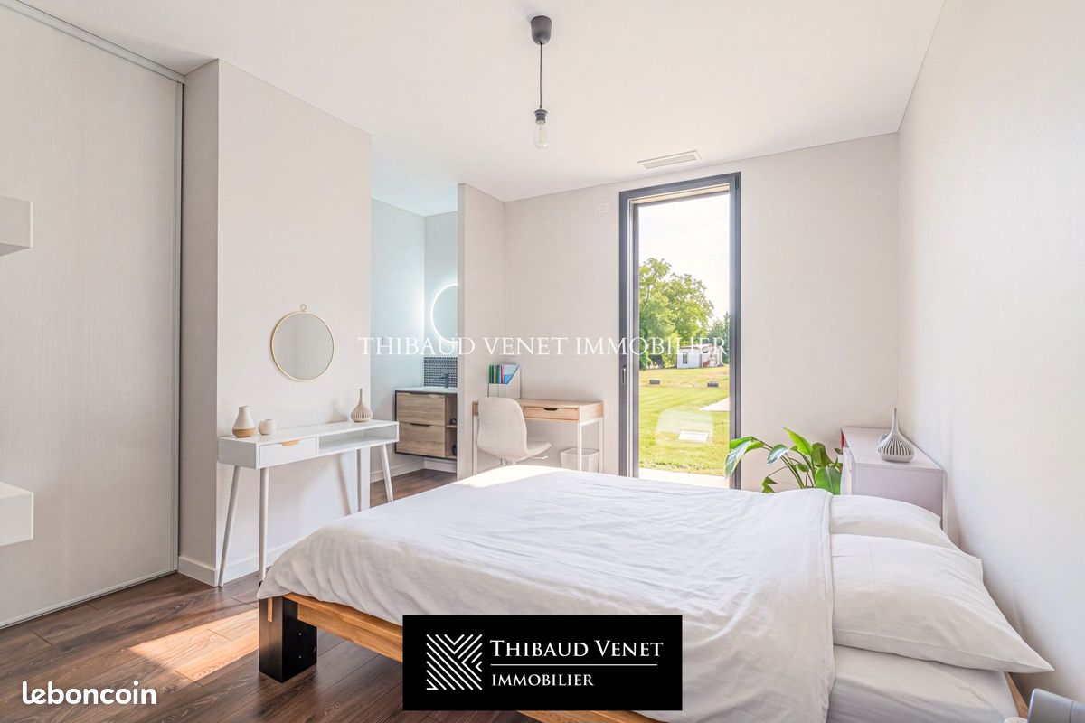 Villa 7 pièces 261 m² (image 19)