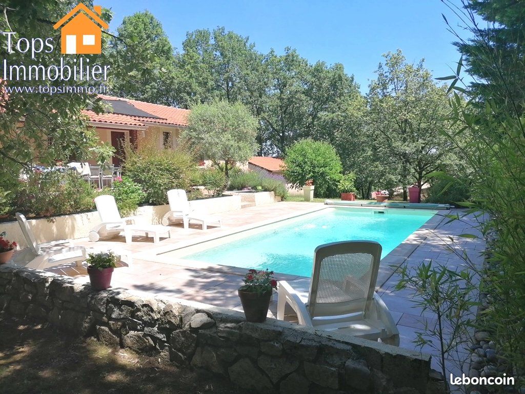 Maison 5 pièces 150 m² · à Villefranche-de-Rouergue · 150 m² · 362 000 €