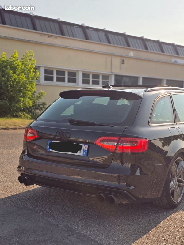 Audi S4 B8.5 3.0 TFSI 333 B&O / TO / Carbone * Distribution OK / Gros Entretien OK / (image 3)