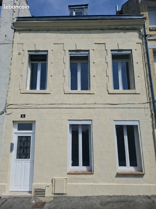 Maison 3 pièces 70 m² · à Saint-Quentin · 70 m² · 720 €