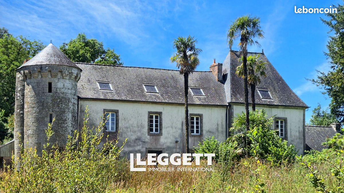 Maison 20 pièces 533 m² · à Glomel · 533 m² · 662 500 €