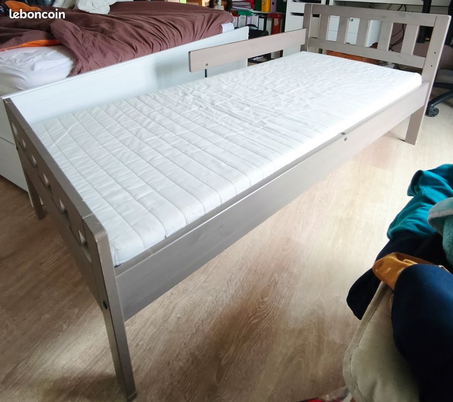 Lit Ikea avec sommier 70 x160 (image 1)