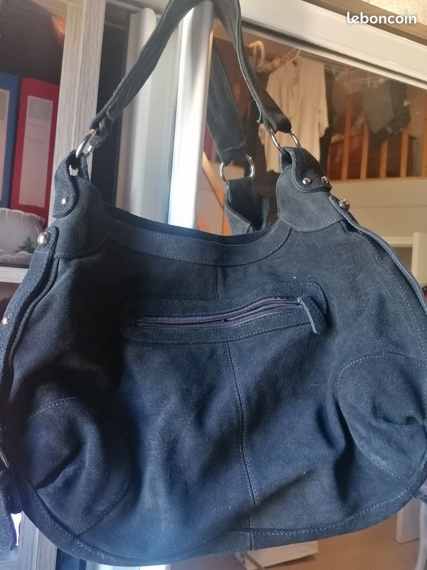 Sac noir en cuir marque Printemps Accessoires Bagagerie