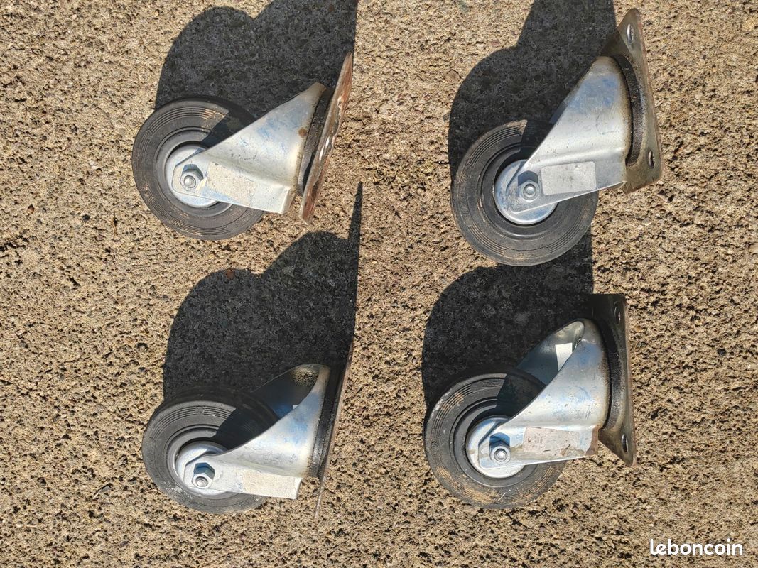 Lot de 4 roulettes pivotantes (image 1)