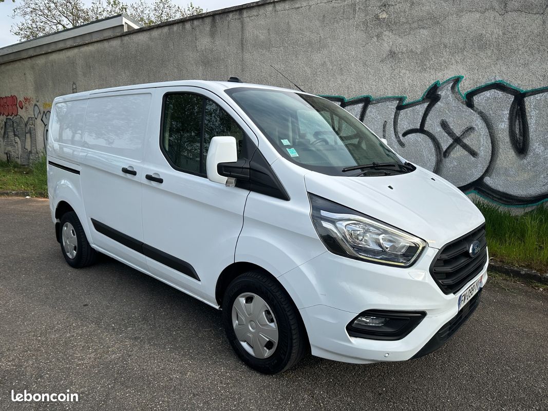 Ford transit custom fourgon 300 l1h1 2.0 ecoblue 105 trend business (image 2)