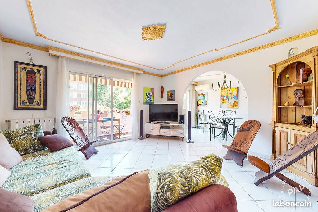 Parking 5 pièces 86 m² · à Le Pradet · 86 m² · 320 000 €