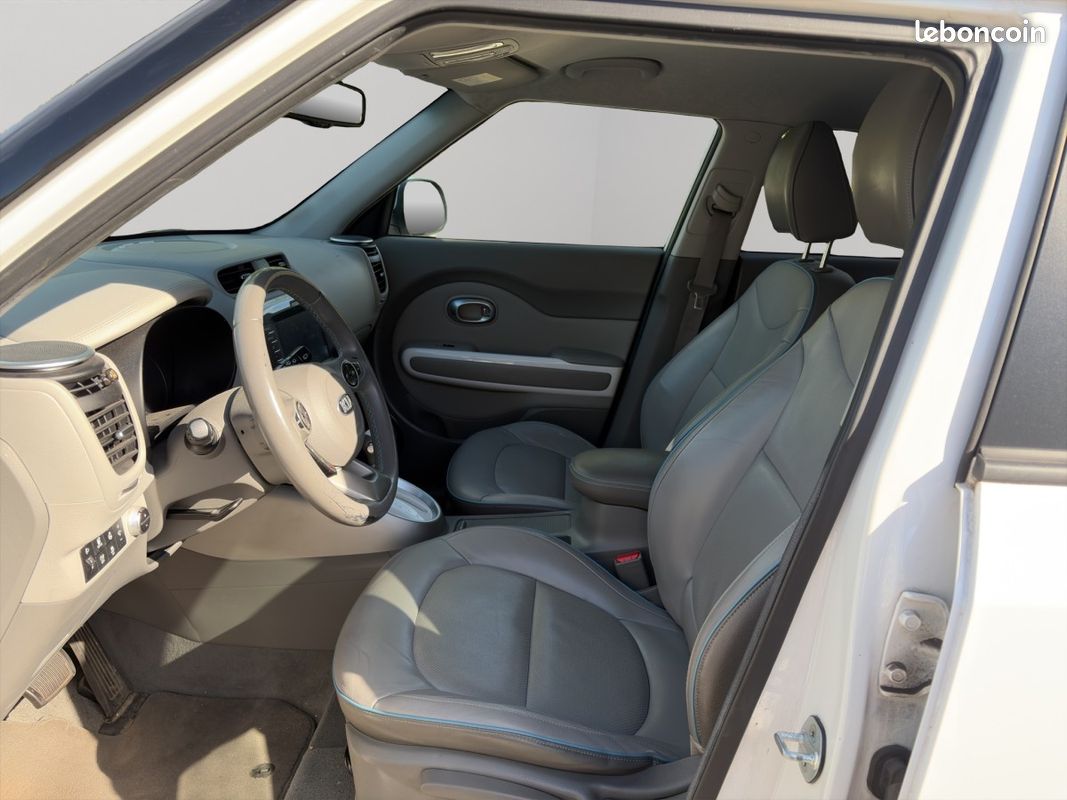 Kia SOUL EV Ultimate / SUIVI COMPLET / SOH 61%) (image 9)