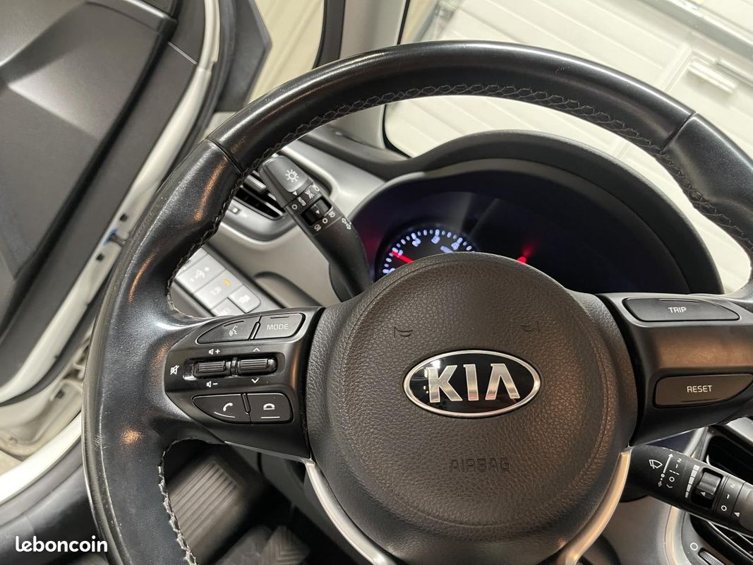 Kia stonic 1.0 t-gdi 100 active (image 16)