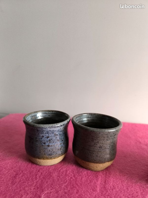 Tasses en terre (image 2)