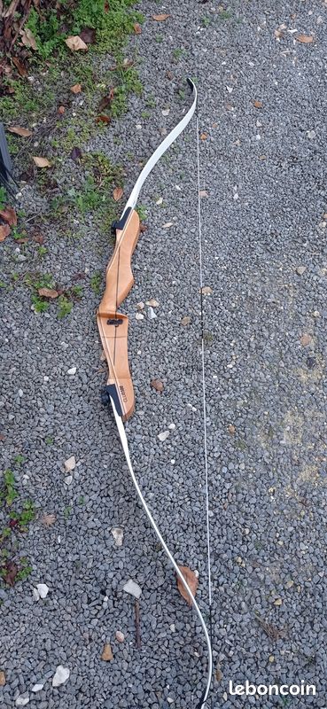 Lot De 3 Flèches De Tir à L'arc - Pour Longbow - Embouts Bodkin - Bois Et Plumes - Occasion Royaume-Uni