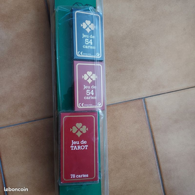 Tapis de jeux de cartes+ jeux de cartes (image 3)