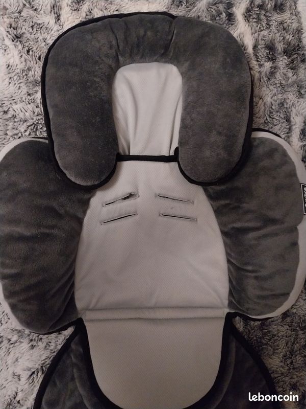 Cosy cybex aton 5 gold + réducteur (image 12)