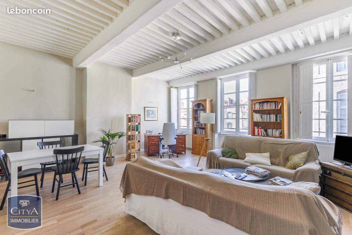 Appartement 4 pièces 101 m² · à Riom · 101 m² · 178 000 €
