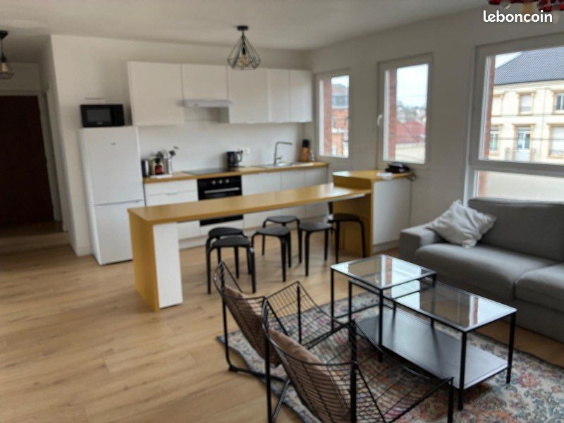 Appartement 4 pièces 64 m² · à Lille · 64 m² · 495 €