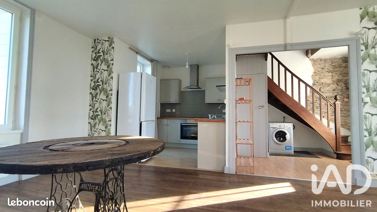 Maison 3 pièces 78 m² · à Saint-Hilaire-de-Voust · 78 m² · 101 000 €