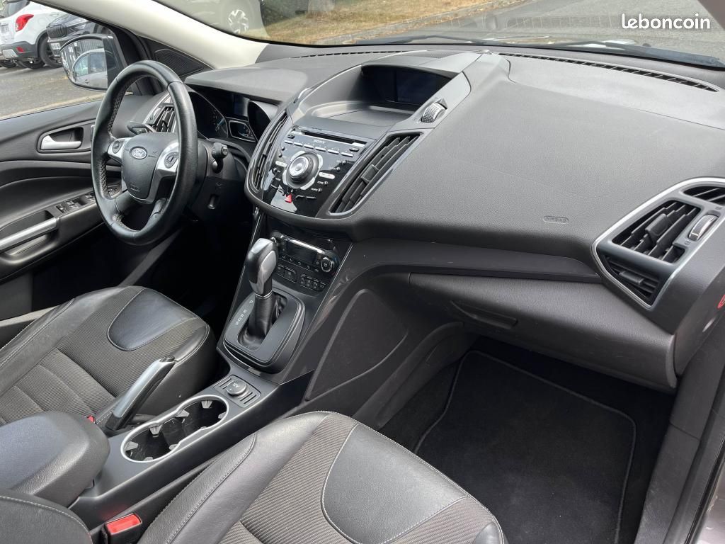 FORD KUGA 2.0 TDCi - 180 Powershift 4x4 Sport Platinium (image 15)