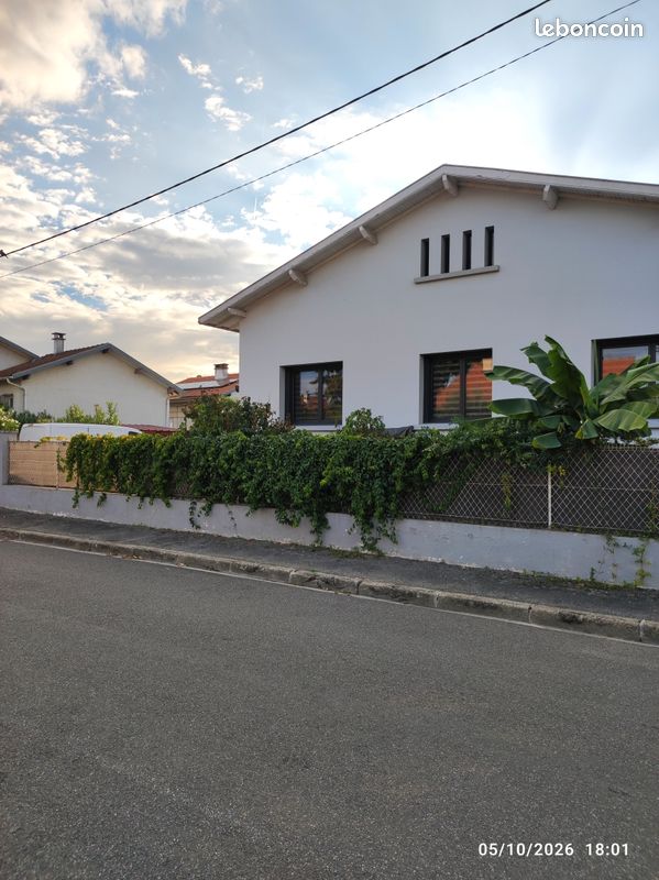 Maison 3 pièces 139 m² · à Aureilhan · 139 m² · 256 000 €
