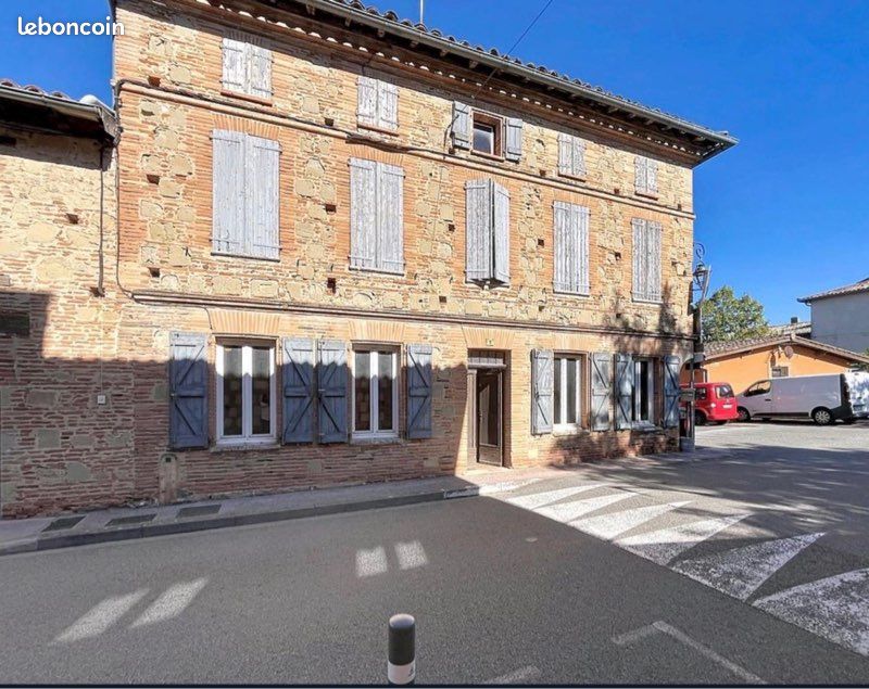 Maison 5 pièces 145 m² · à Giroussens · 145 m² · 219 000 €