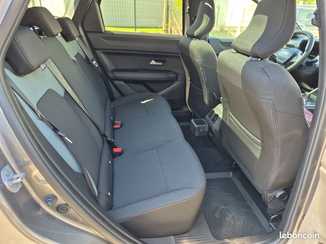 DACIA BIGSTER 1.8 HYBRID 155Ch Extreme - Garantie constructeur (image 10)