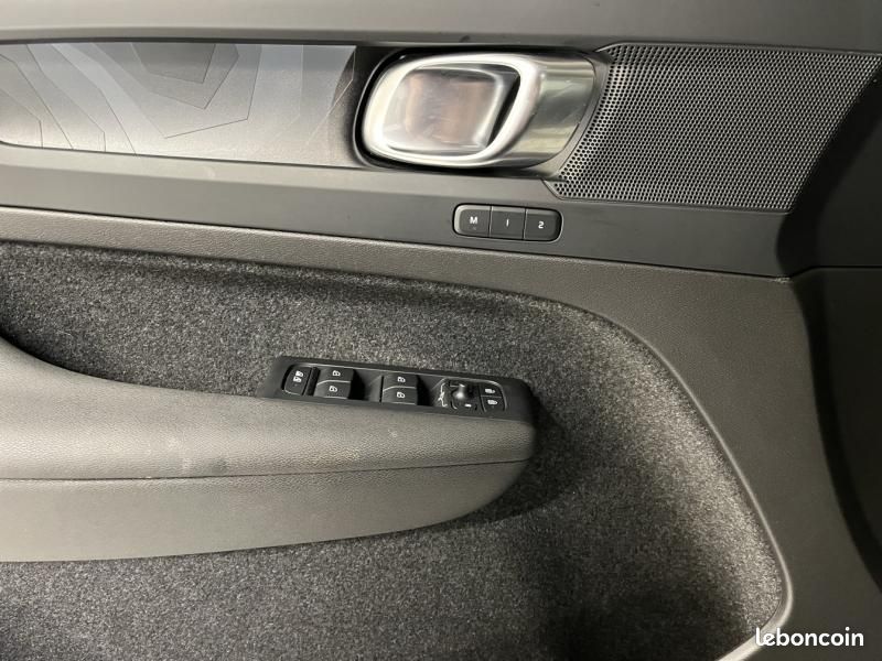 Volvo XC40 T4 Recharge 129 + 82ch Start DCT 7 (image 13)