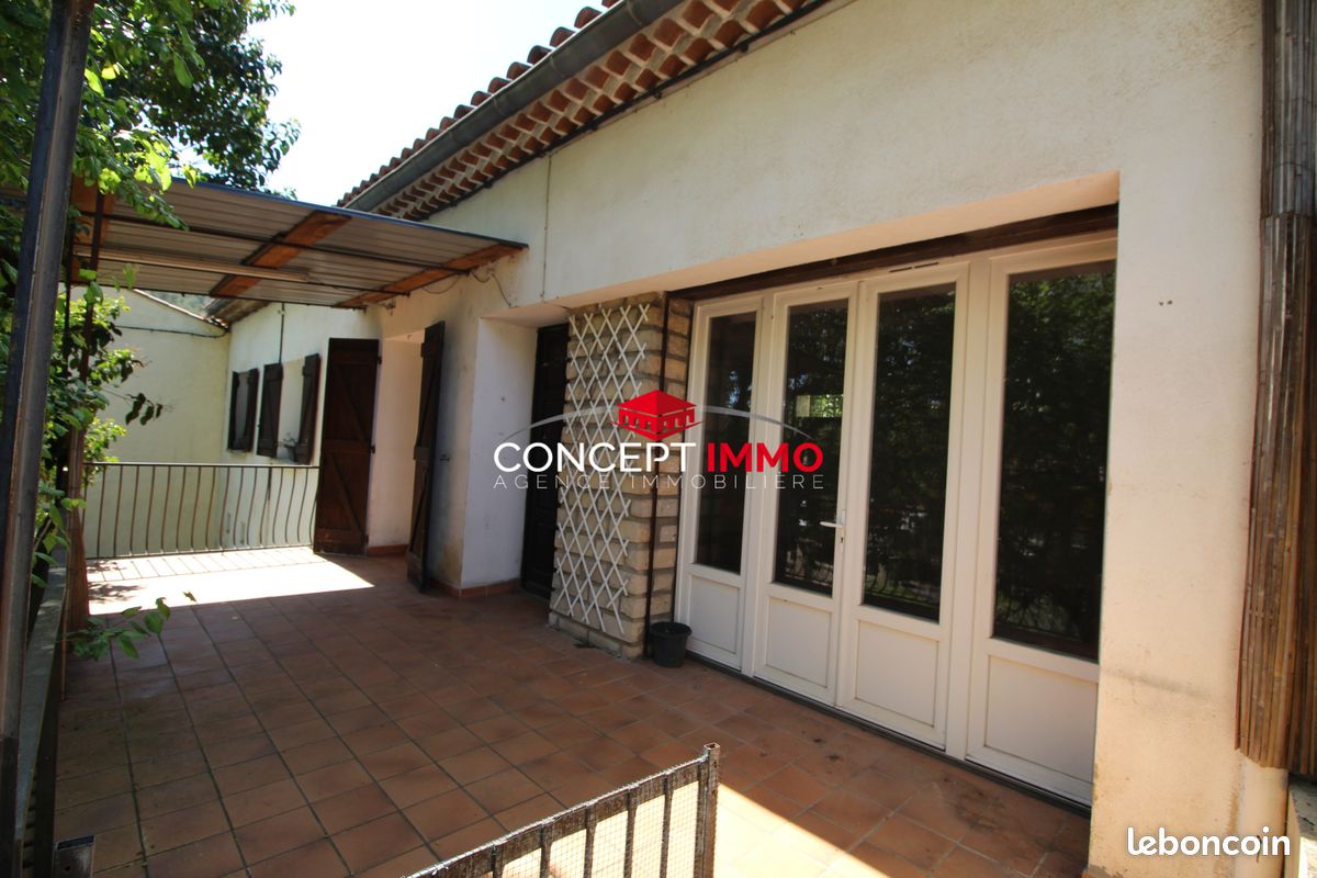 Appartement 4 pièces 95 m² · à Méounes-lès-Montrieux · 95 m² · 149 000 €