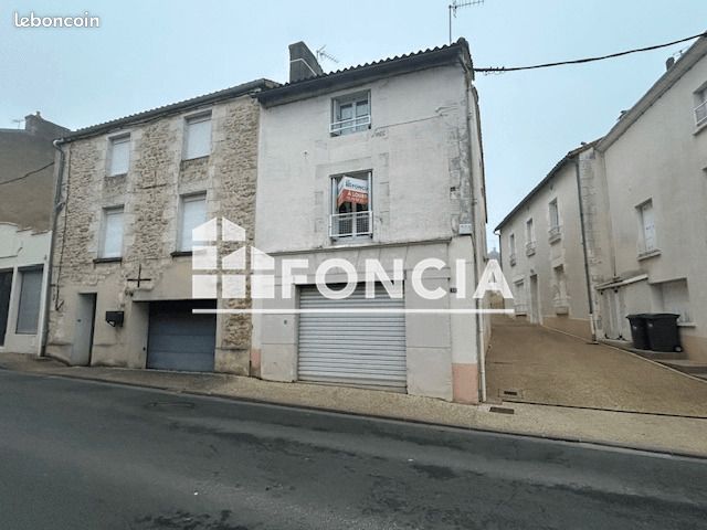 Appartement 3 pièces 67 m² · à Migné-Auxances · 67 m² · 657 €