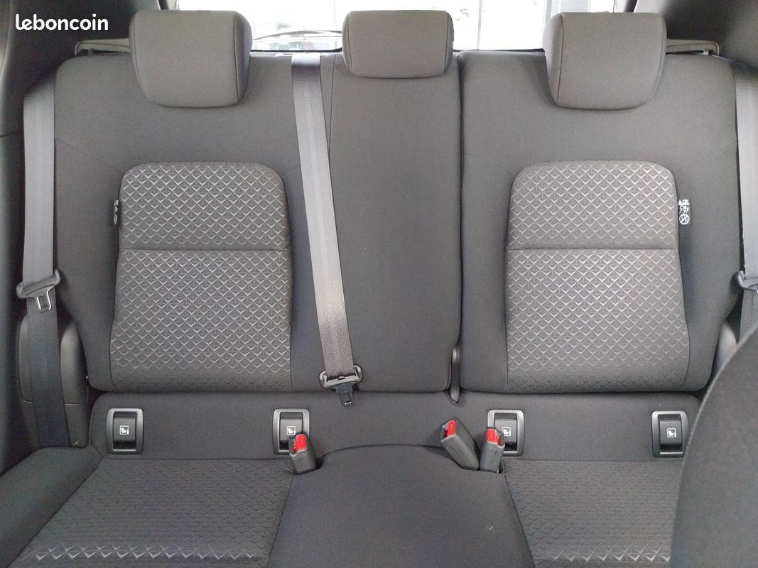 NISSAN Juke HYBRID 143 Business Edition (image 28)