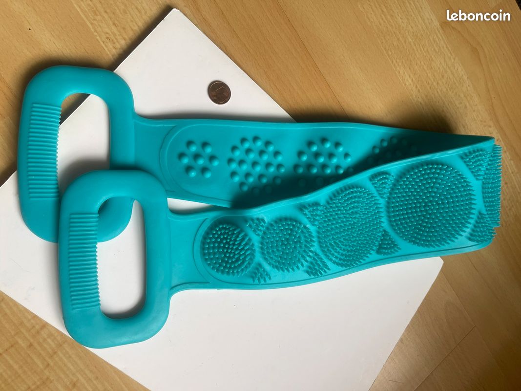 Brosse à dos..indispensable dans la salle de bains :) (image 10)