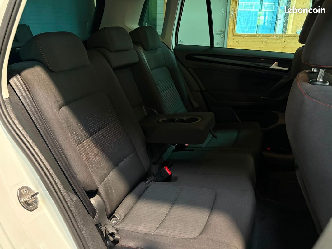 VOLKSWAGEN GOLF SPORTSVAN 1.4 TSI 125 BMT DSG7 Sound - Aménagé TPMR - Coffre Télécommandé (image 13)