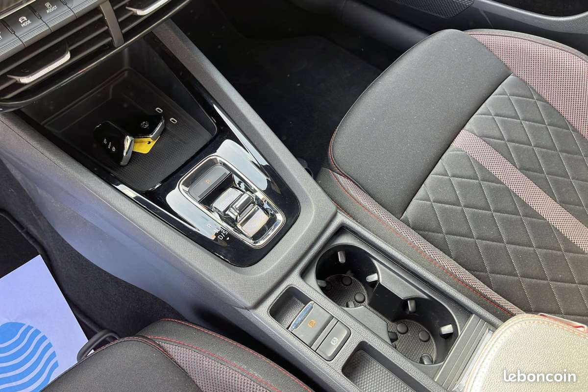 Skoda Octavia 2.0 TDI 200 RS DSG7 T.O (image 11)